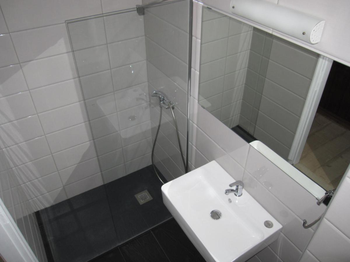 Tina Hotel Dasziá Kültér fotó
