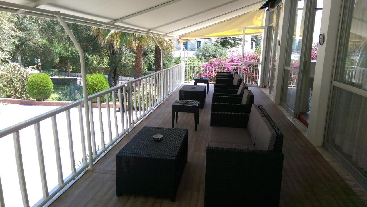 Tina Hotel Dasziá Kültér fotó
